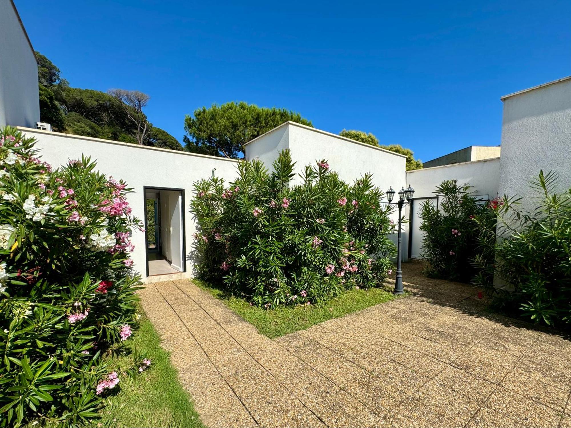 Beach Cannes Bungalows Le Cannet Ngoại thất bức ảnh